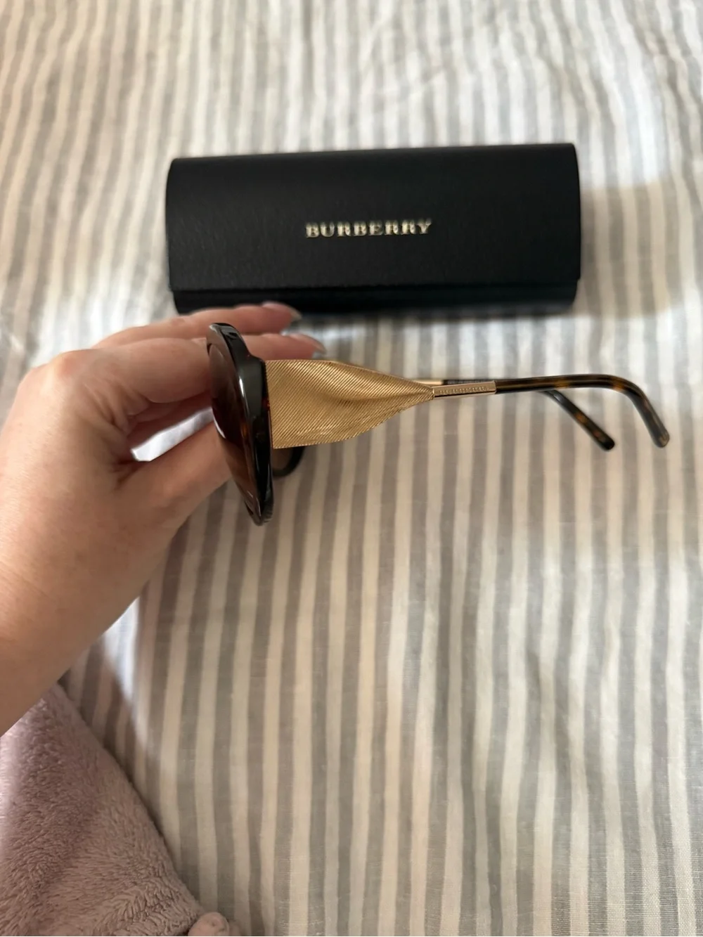 Burberry Tortoiseshell Oversized Sunglasses with Brown Gradient Lenses